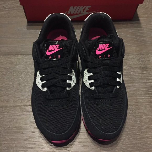 Nike Air Max 90 Women's - Rare Colour - Picture 3 of 10